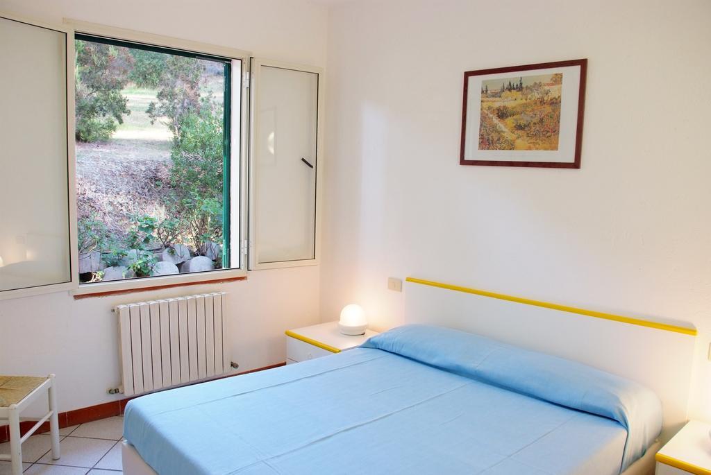 Residence Della Luna Porto Azzurro Exterior photo
